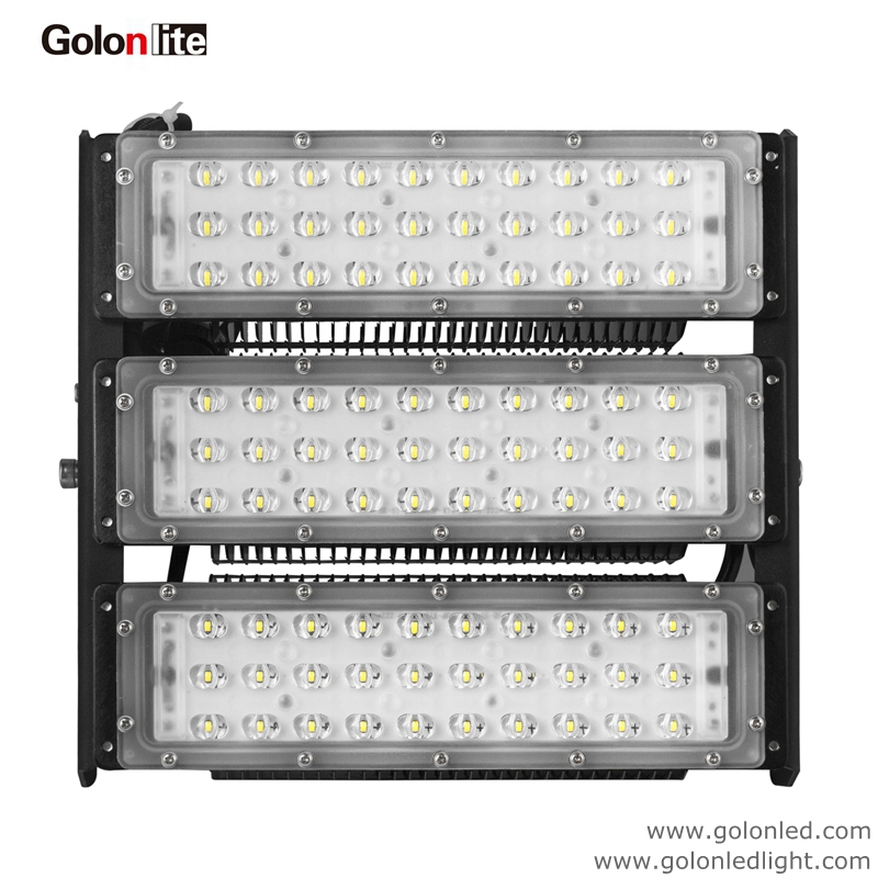 Outdoor asymmetric LED floodlight 150W - 18600 lm- IP65